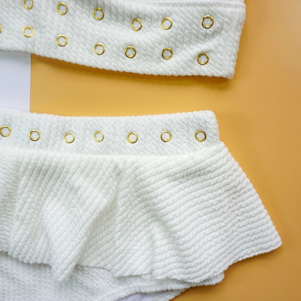 High Waisted Ruffle Bikini - Picture 3 of 3